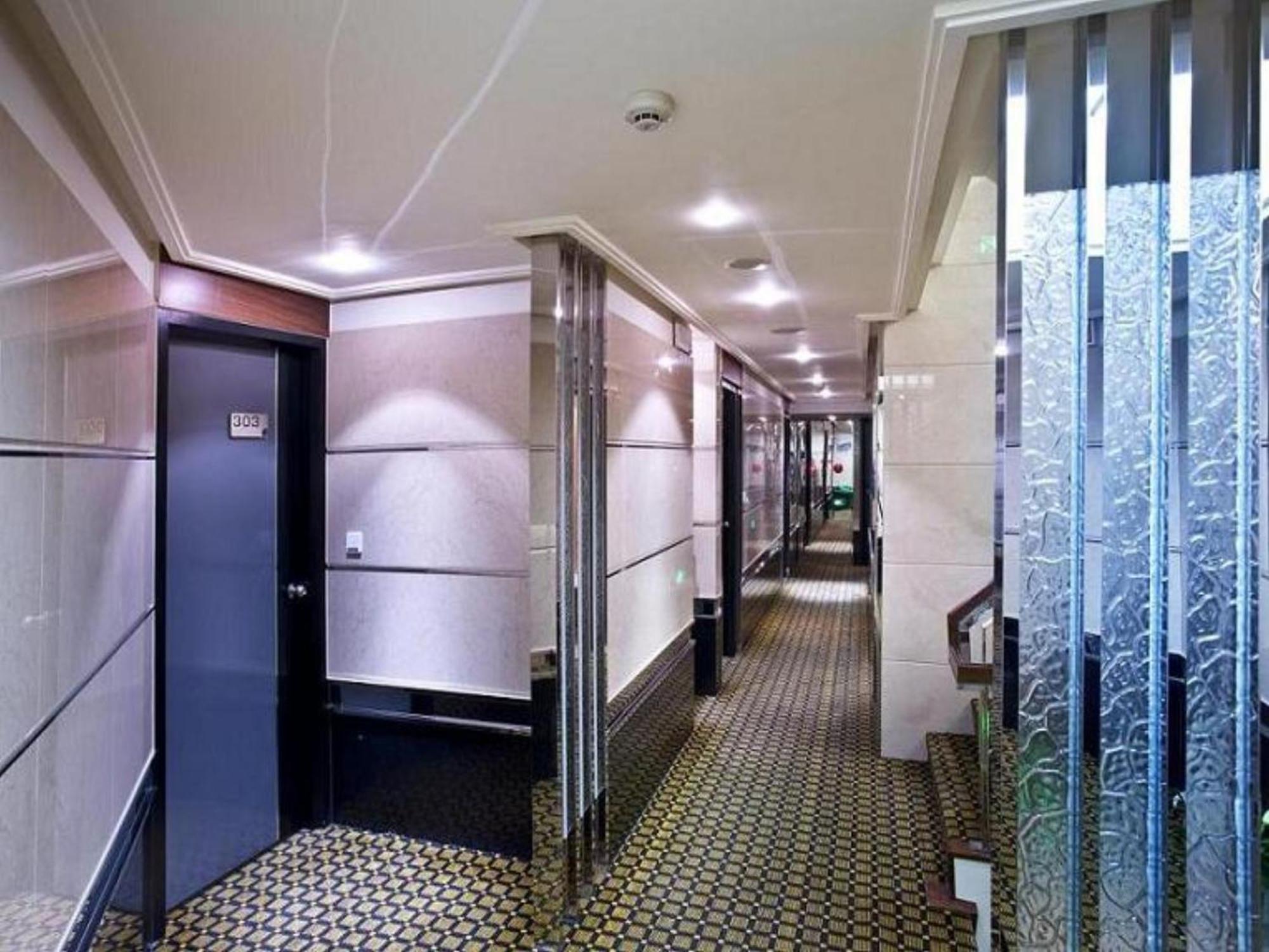 Kao Yuan Hotel - Zhong Shan Тайджун Екстериор снимка