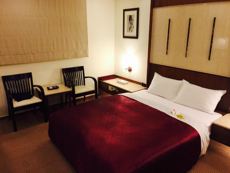 Kao Yuan Hotel - Zhong Shan Тайджун Екстериор снимка
