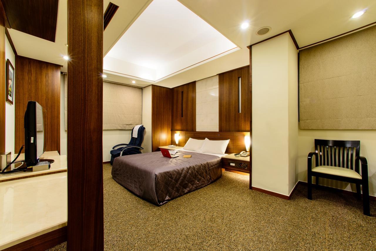 Kao Yuan Hotel - Zhong Shan Тайджун Екстериор снимка